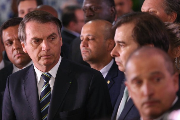 Congresso derruba veto que impedia retorno de inadimplentes ao Simples