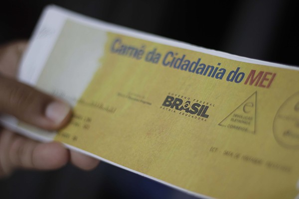 MEI: 10 ANOS COM 8,6 MILHOES E 54% DE INADIMPLENTES