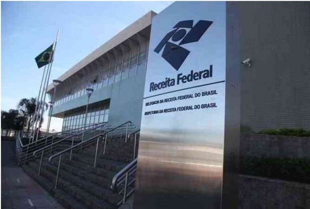 Empresas Simples e MEI ganham mais prazo para declarar o Imposto de Renda