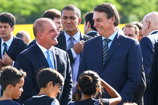 Nem  vantagens nem desvantagens,  mas  foi bom pra todos