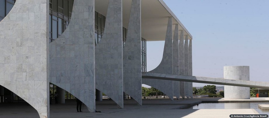 Entenda: como funciona a transição de governo
