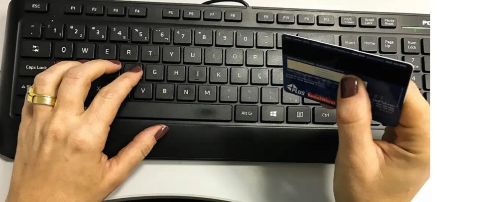 Juros do cartão passam a ser limitados